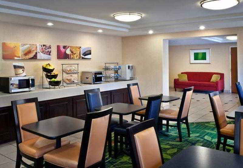 Fairfield Inn By Marriott Burlington Williston Esterno foto